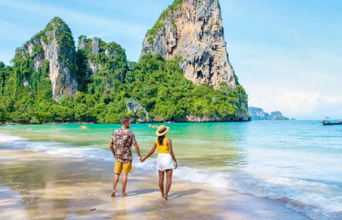 parejas en Railay beach